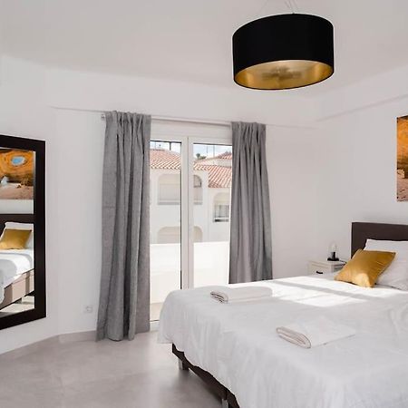 Carvoeiro Roof Top Apartment, Next To The Beach! Zewnętrze zdjęcie